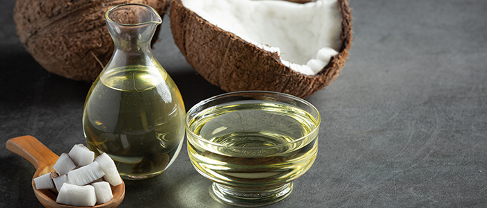 Unveiling the Top 6 Coconut Oil Benefits and its Uses